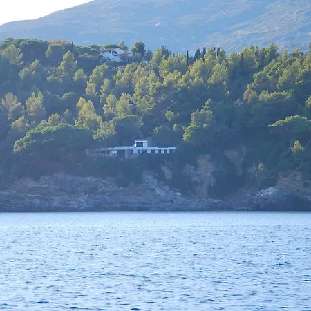 Acquamarina Villa *